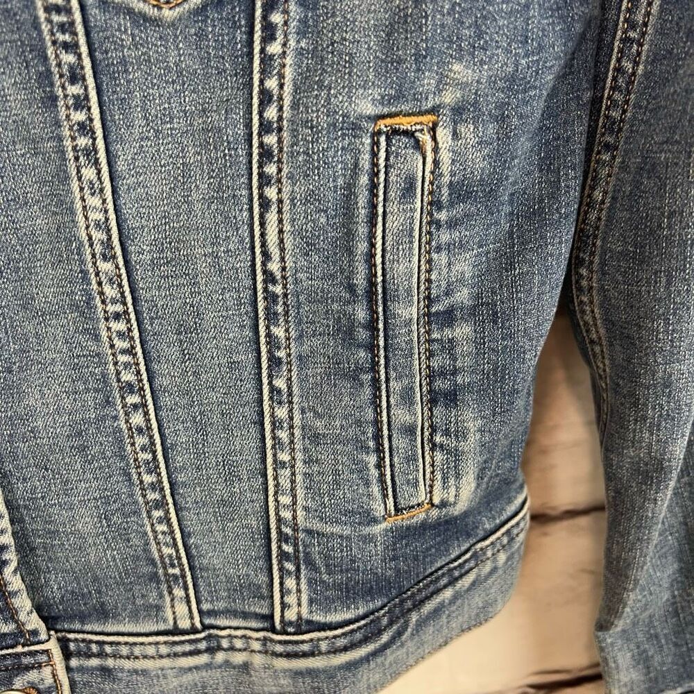 J.Crew Women's XS Denim Jacket Blue Alicia Wash Casual Button Front - Picture 5 of 8